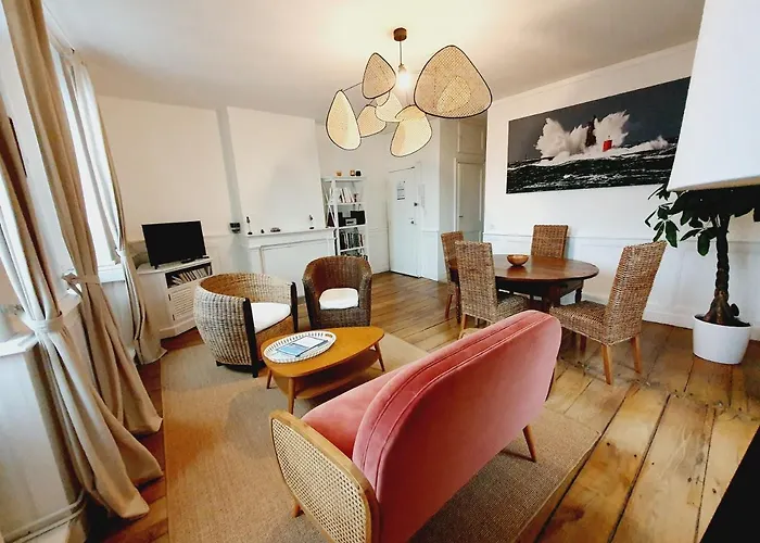 Les Sablons - Tres Bel Appartement , Lumineux